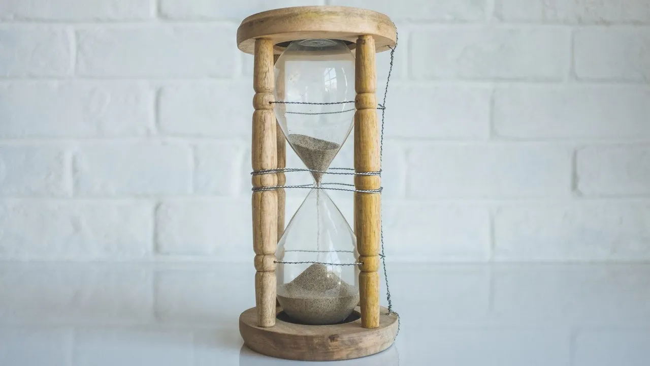 Reclassificação para o final da fila ou abreviação do curso superior?